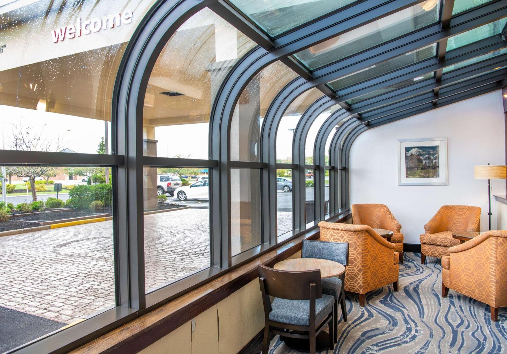 Hampton Inn Cleveland-Solon Exteriör bild
